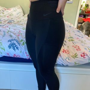 Nike leggings